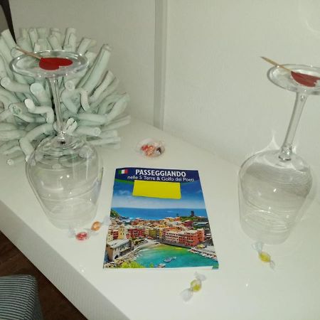 Residenza Solferino Apartamento Corniglia Exterior foto