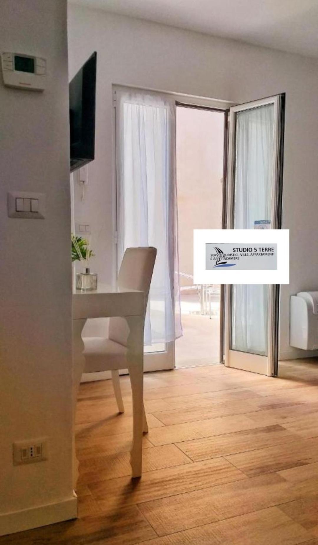 Residenza Solferino Apartamento Corniglia Exterior foto